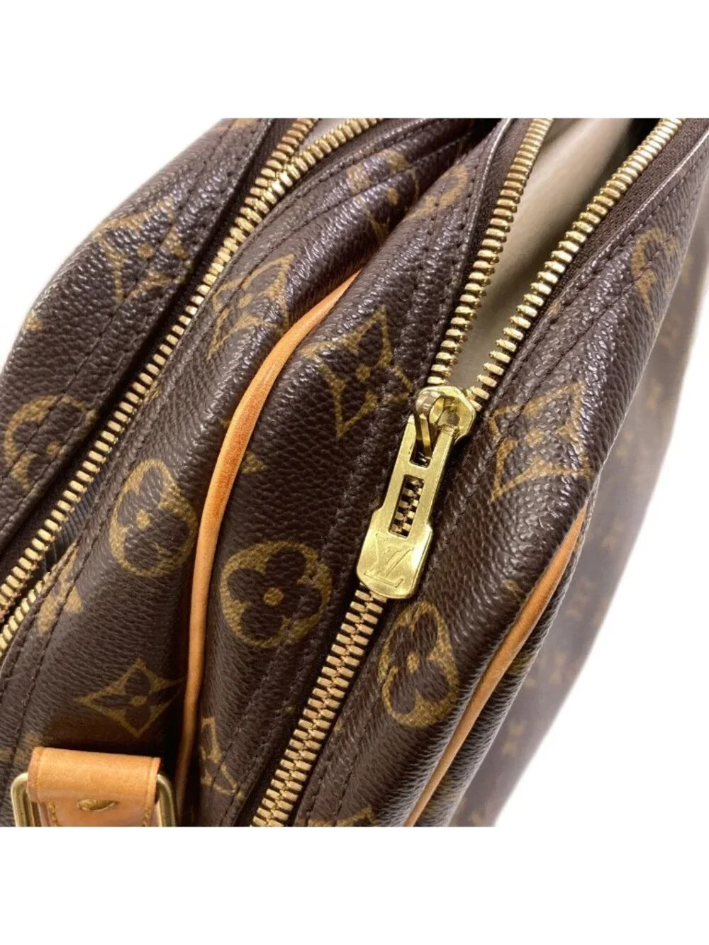 Louis Vuitton Reporter GM Shoulder Bag Monogram Canvas
